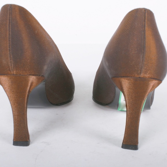 Women's Stuart Weitzman Bronze Silk Heels 7.5 AA - Picture 4 of 6